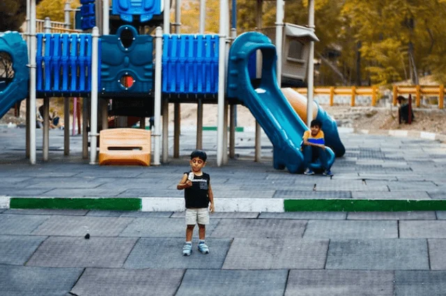 Kids-Play-Area (2)
